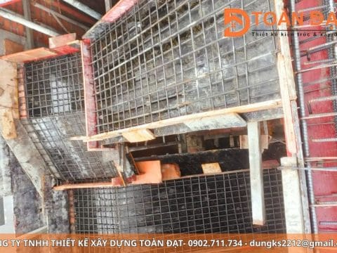 Nhà cao tầng thường chịu ảnh hưởng lớn từ nhiệt độ bên ngoài, vì vậy cần áp dụng các giải pháp chống nóng hiệu quả